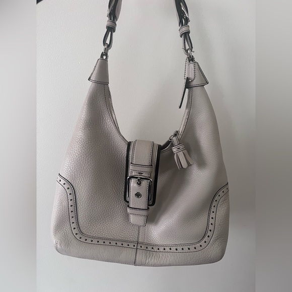 Coach - Picture 4 of 10